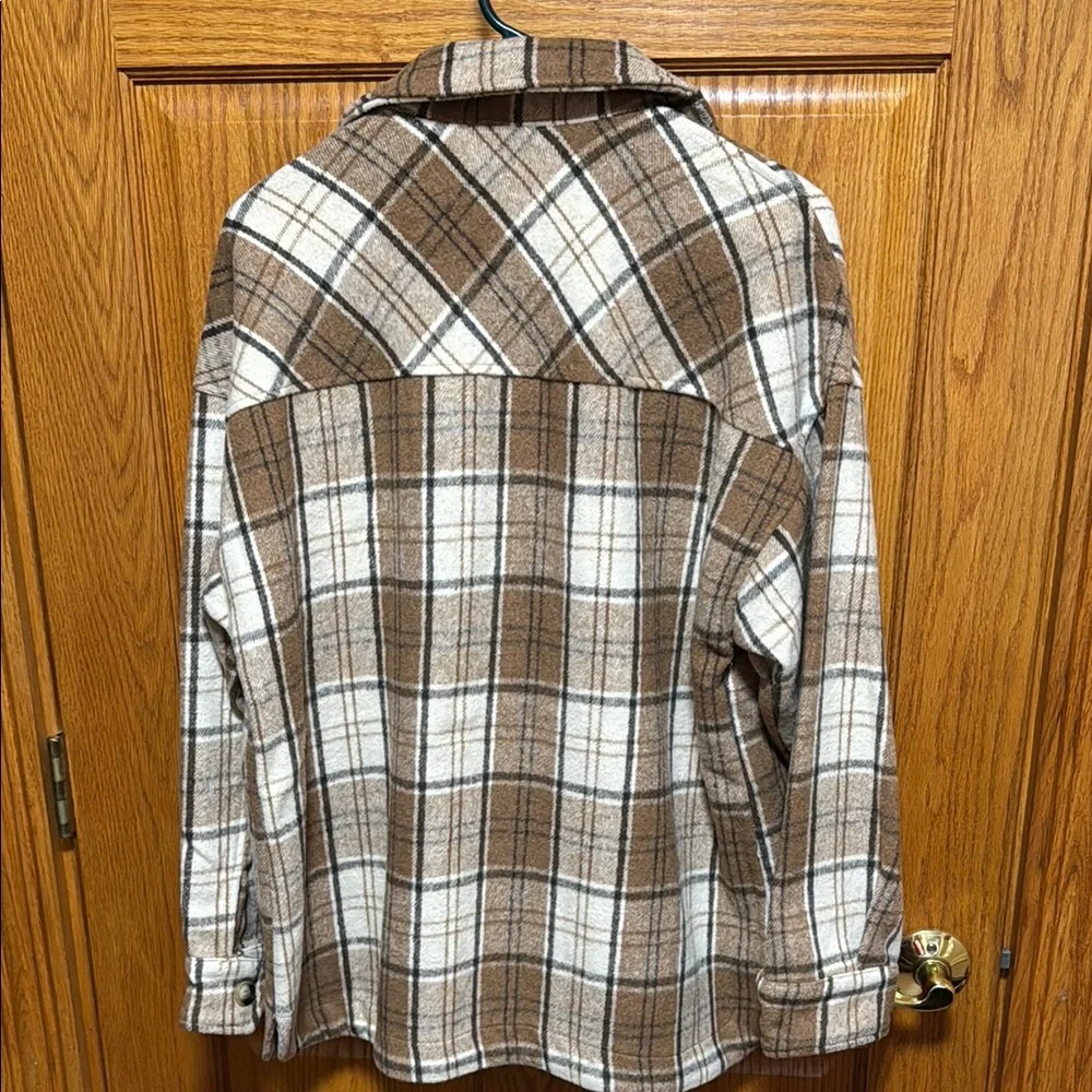 Plaid Button-Up Shacket - Picture 3 of 4